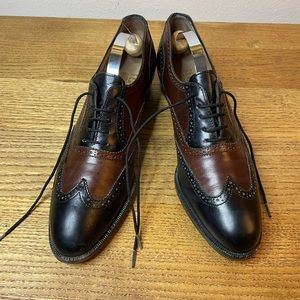 Vintage Salvatore Ferragamo Women’s Two toned winged tips